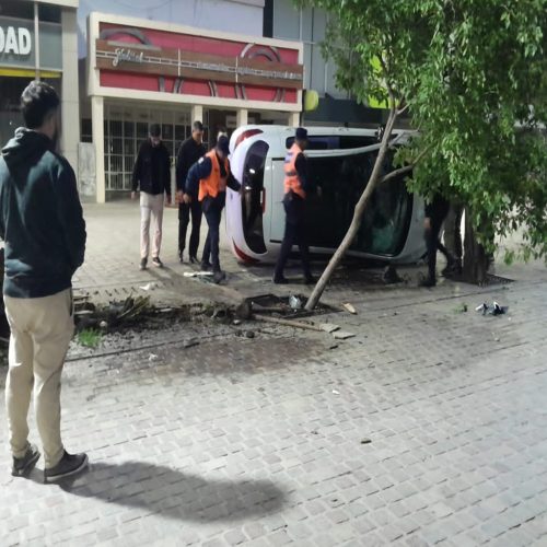 Conductores negligentes que ocasionen daños al patrimonio de la ciudad deberán pagar