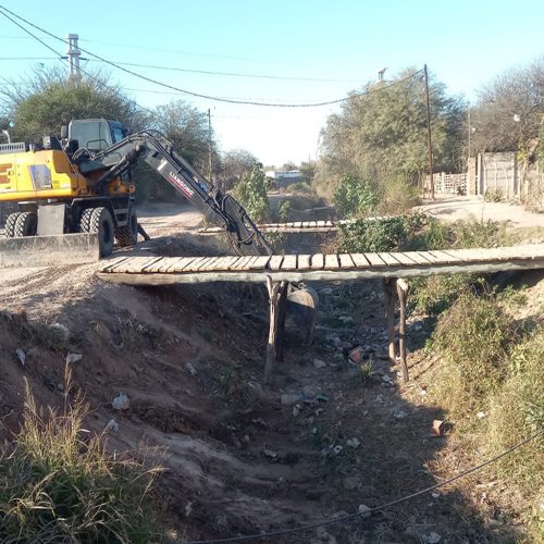 Mantenimiento del desagüe pluvial del barrio Industria