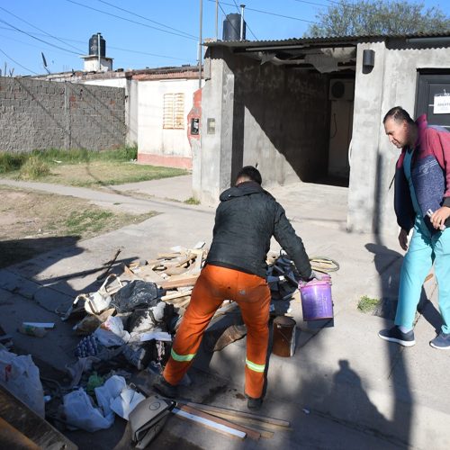 Descacharreo en el barrio Juan Díaz de Solís