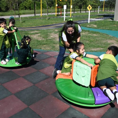 Inscripción abierta para profesores de educación física y artística