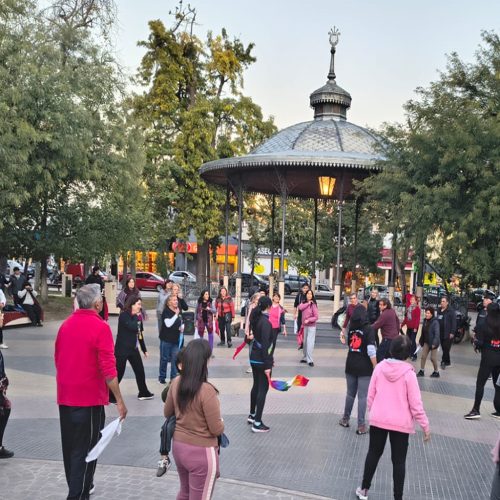 Talleres gratuitos de danzas folclóricas en Plaza Libertad