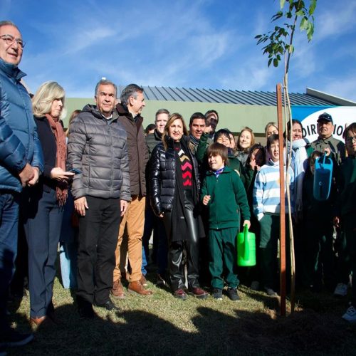 Alumnos lanzaron la campaña de Arbolado Urbano 2026