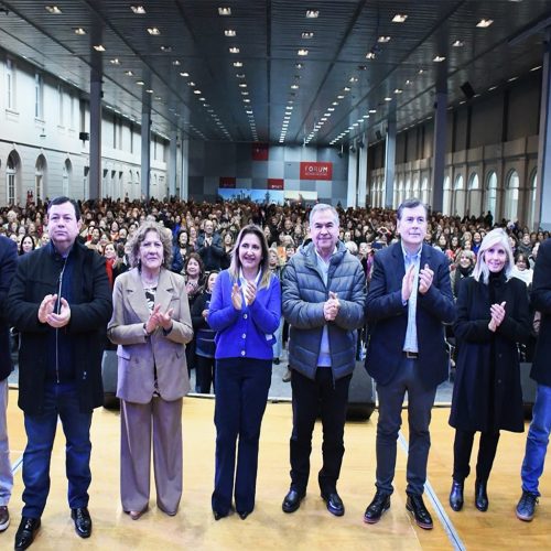 Homenaje a Leo Dan con Centros de Jubilados de la Capital