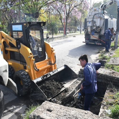 Limpieza y mantención en más de 60 cámaras pluviales
