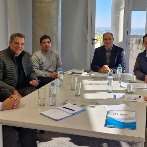 El Consejo Económico y la industria maderera avanzan en diálogos para optimizar recursos del sector